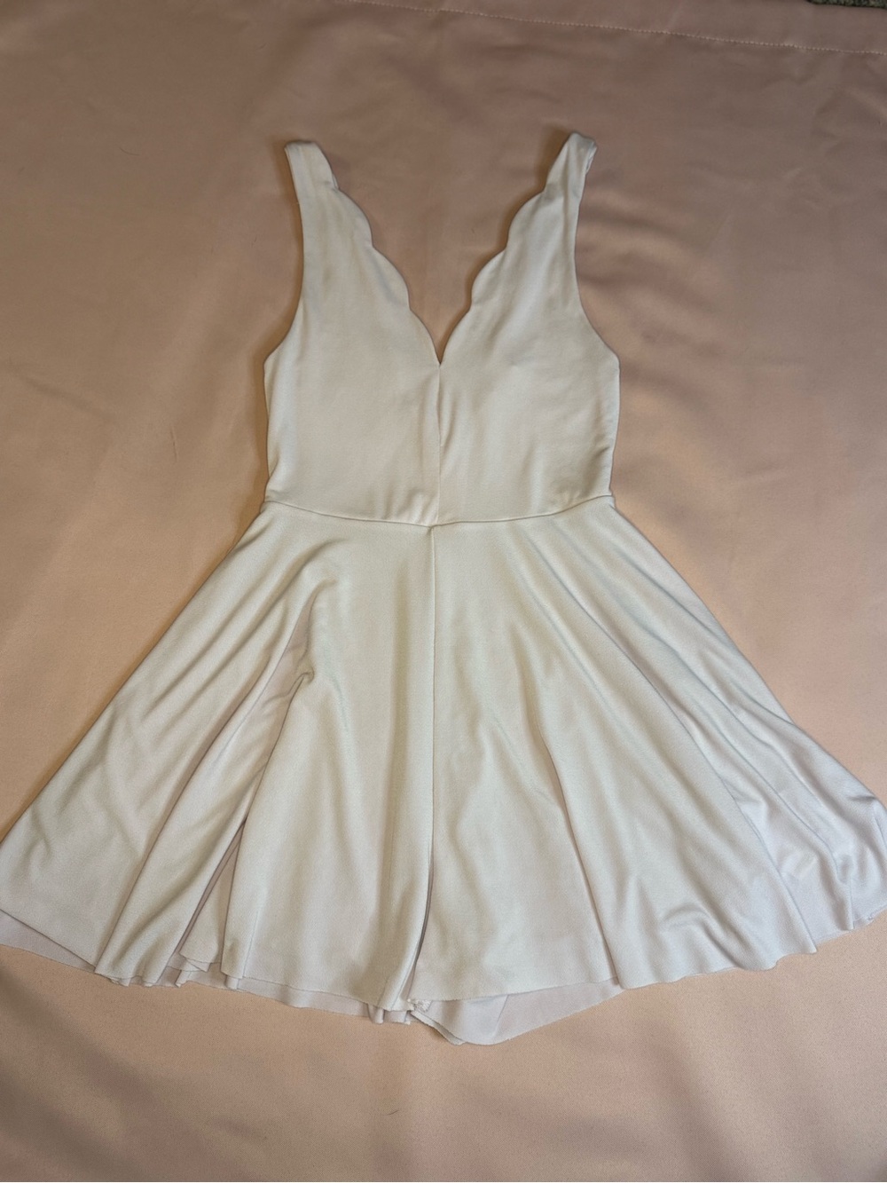 Kimchi Blue for Urban Outfitters - Lavender Scalloped Flowy Romper - Size S